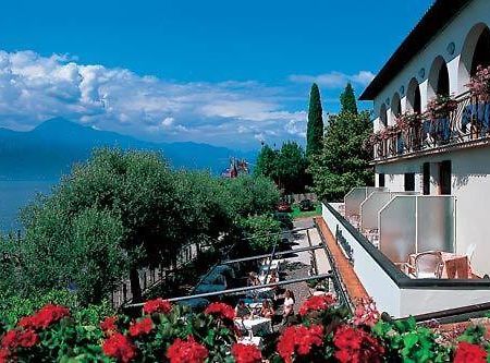 Hotel Fraderiana Torri Del Benaco Zimmer foto