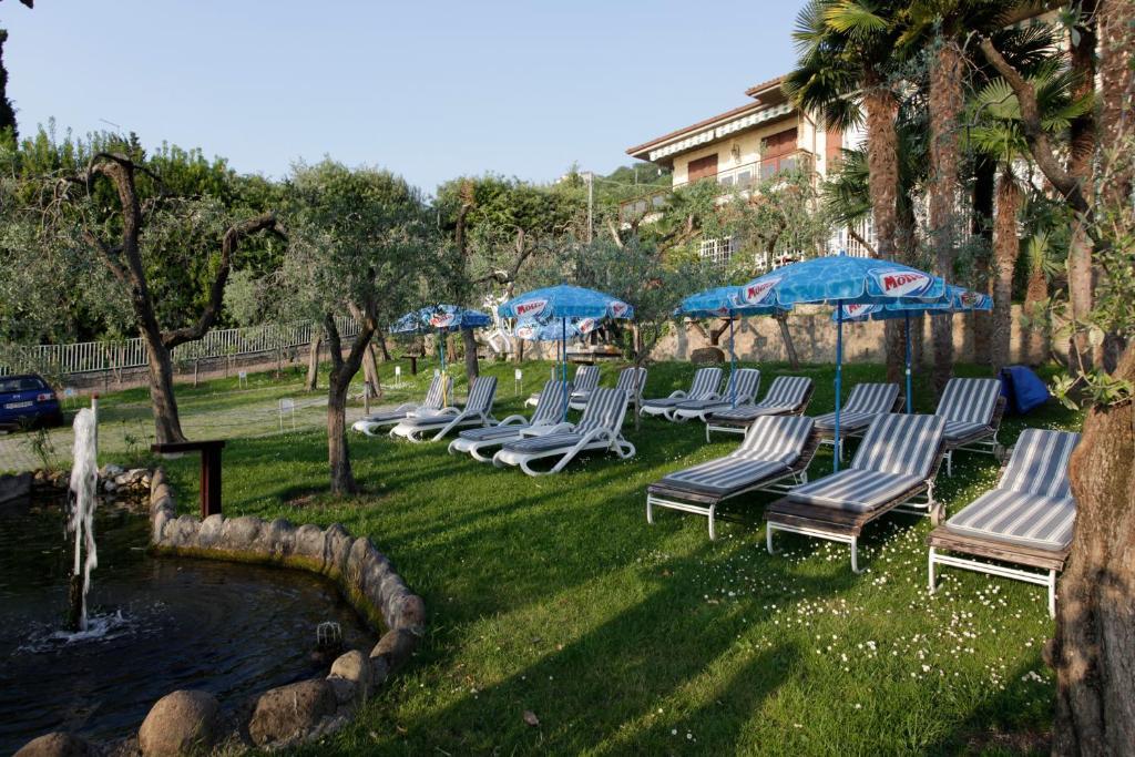 Hotel Fraderiana Torri Del Benaco Zimmer foto